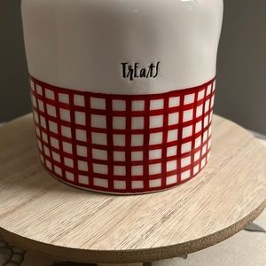 Rae Dunn CANISTER - Red "Treats" - 7" tall. 2018 Retired. HTF Never used.